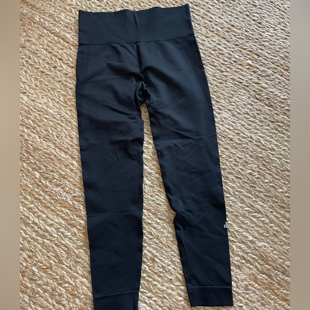 WeWoreWhat Ultra High Rise Ribbed Black Leggings